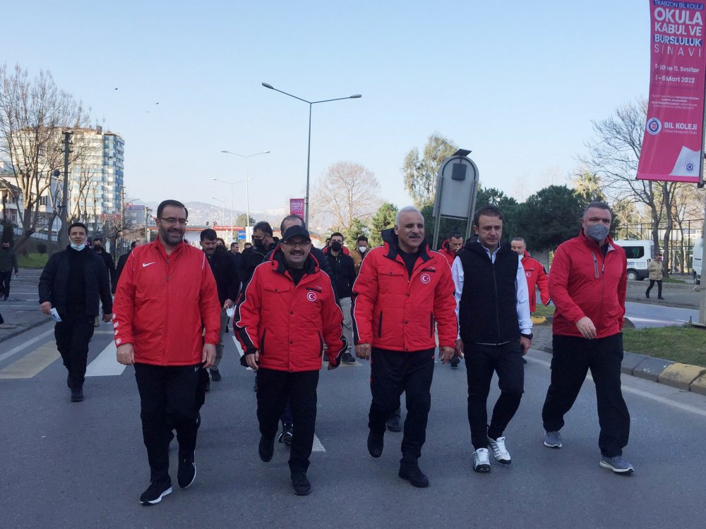 Trabzon 42. Uluslararası Yarı Maratonu başladı