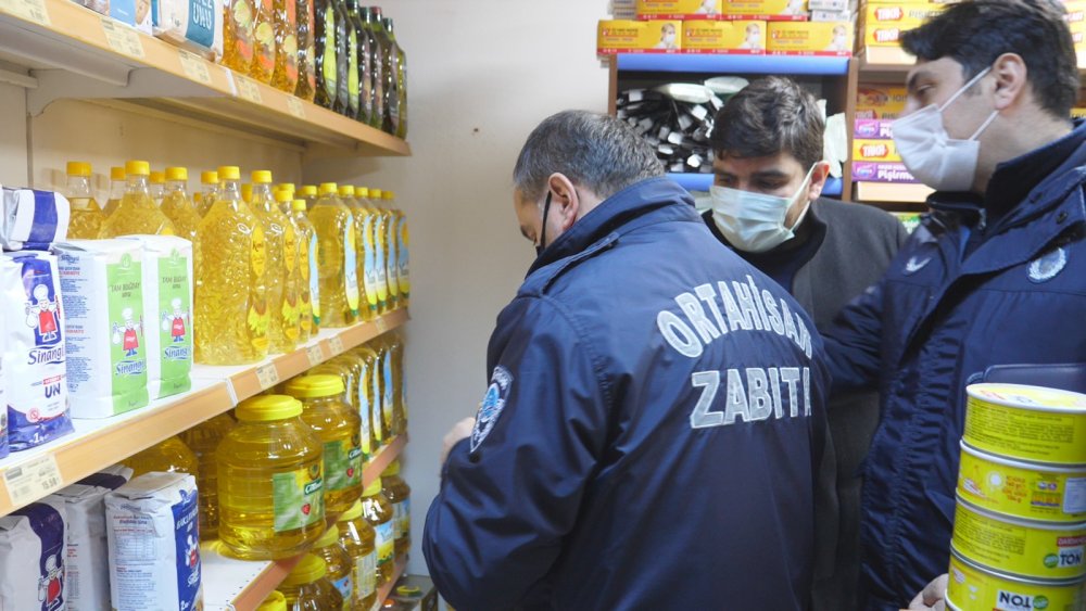 Trabzon'da marketlerde zeytinyağı denetimi