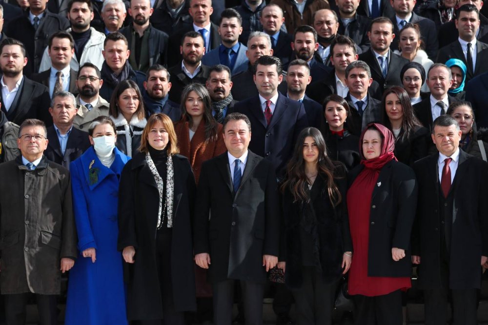 Deva Partisi Trabzon 2. yaşını kutladı 