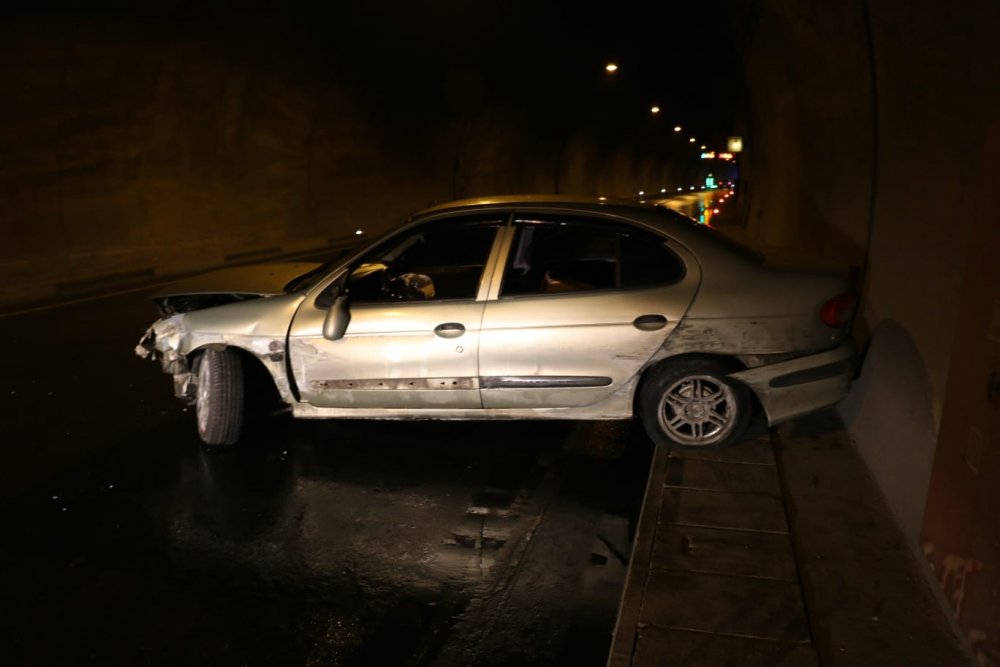 Trabzon’da tünel içinde kaza! 