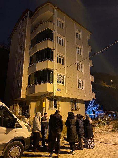 Samsun'da 5 katlı bina boşaltıldı