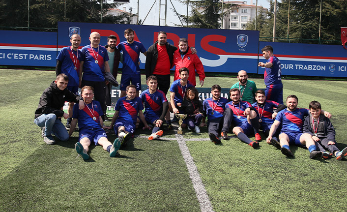 Trabzon futbola doydu