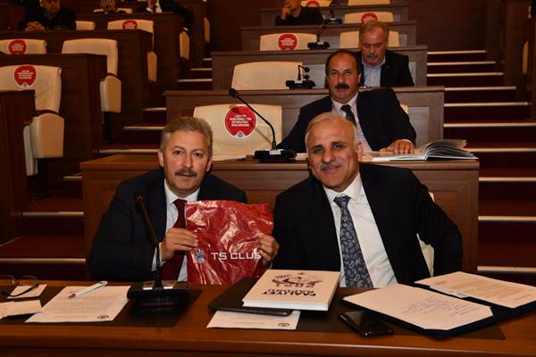 Trabzon Büyükşehir Belediyesi’nin 2021 yılı faaliyet raporu kabul edildi