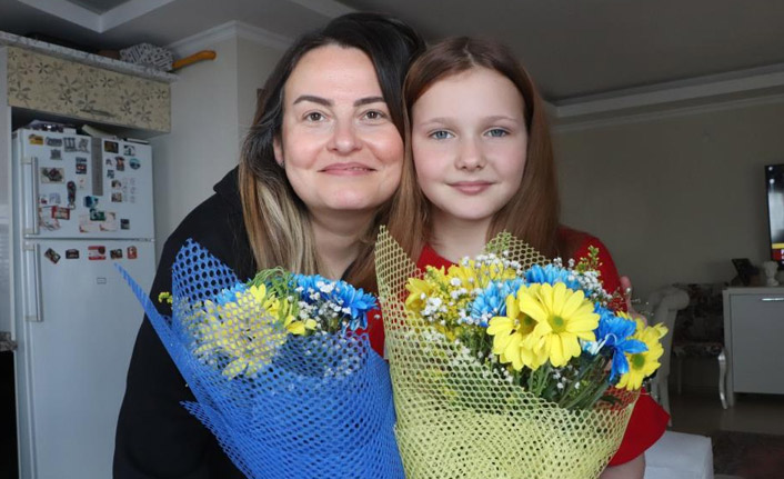 Samsunlu aile Ukraynalı anne ve kızına kapılarını açtı