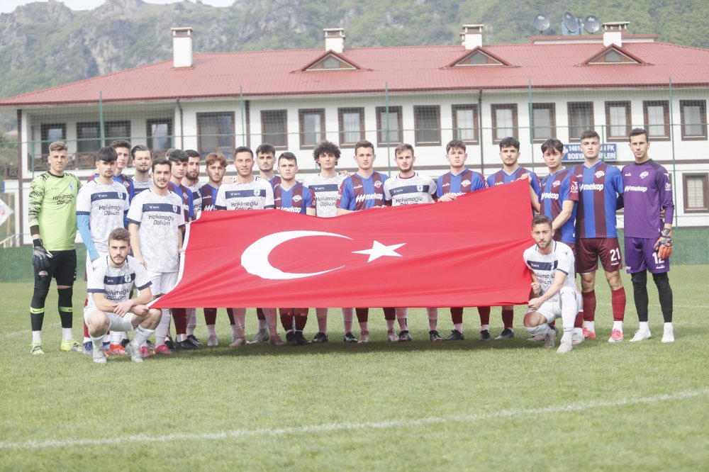 1461 Trabzon U19 ile Trabzon Doğanspor hazırlık karşılaşması yaptı