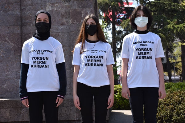 Trabzon'da lise öğrencilerinden "Mutluluğa kurşun sıkma" çağrısı