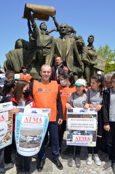 Trabzon'da "Karadeniz çöple dolmasın" farkındalık etkinliği
