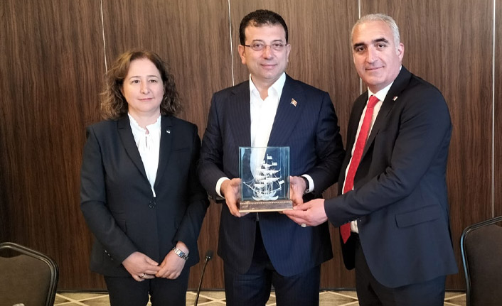 Ekrem İmamoğlu Trabzon'da konuştu; Cumhurbaşkanlığı adaylığı için net açıklama