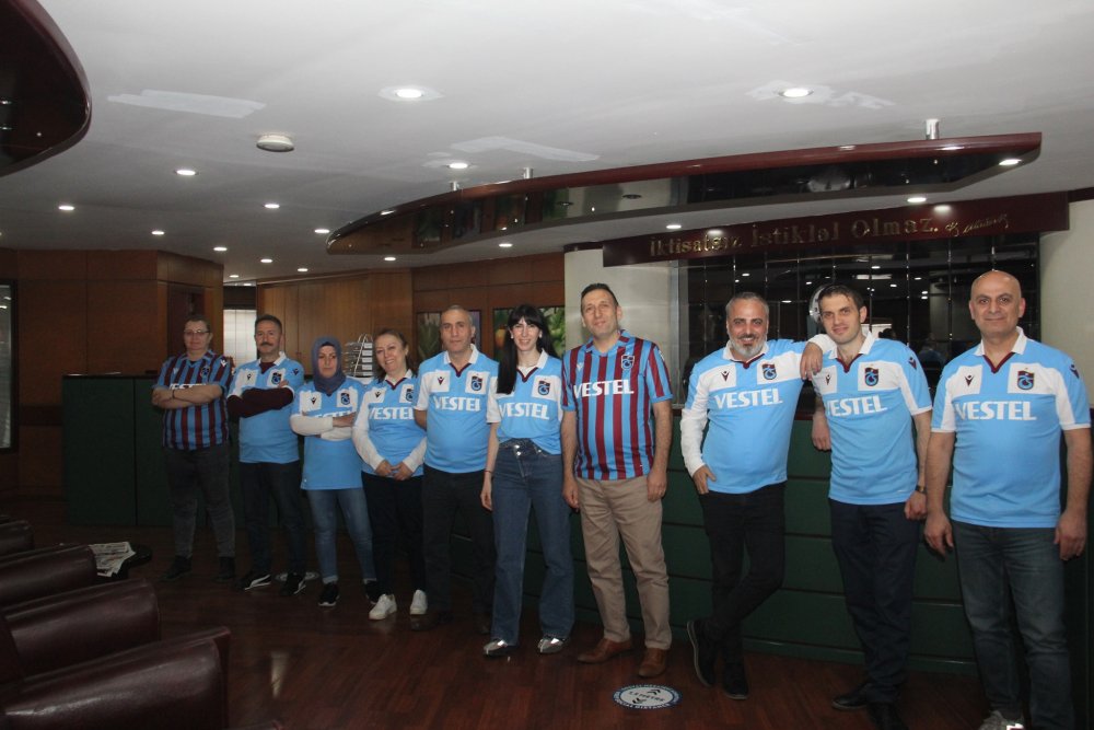 Trabzon Ticaret Borsası'nda da bordo-mavi formalı işbaşı