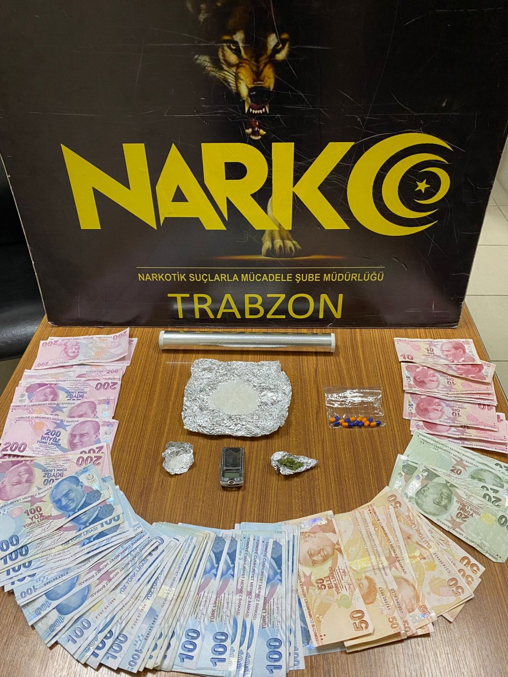 Trabzon’da uyuşturucu operasyonu! 