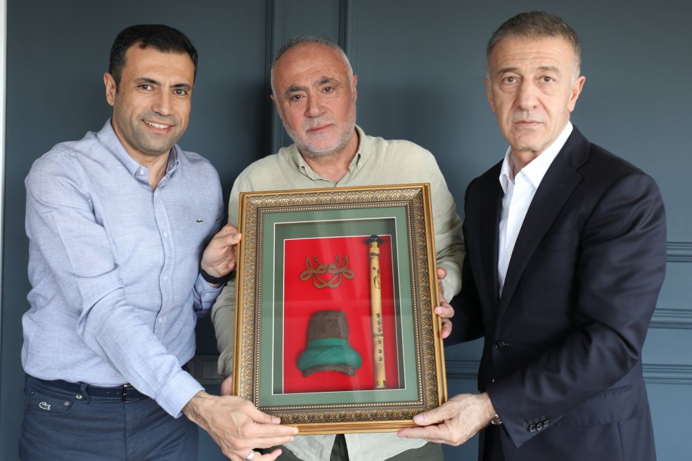 Trabzonspor Başkanı Ahmet Ağaoğlu'ndan Ahmet Çalık'ın ailesine ziyaret