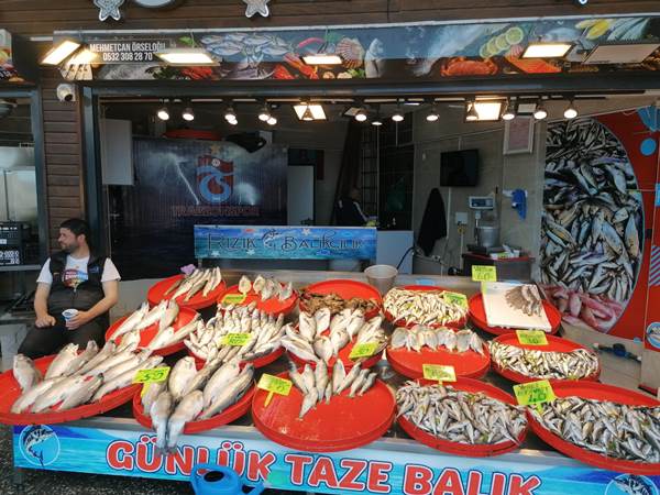 Trabzon’da balık tezgahına uğrayan yok! İşte fiyatlarda son durum