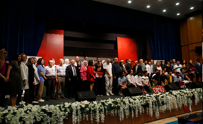 OMÜ'de Türkçe'yi öğrenen yabancı öğrencilere sertifikaları verildi