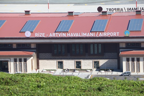 Rize-Artvin Havalimanı'nda 1 ayda 82 Bin yolcu