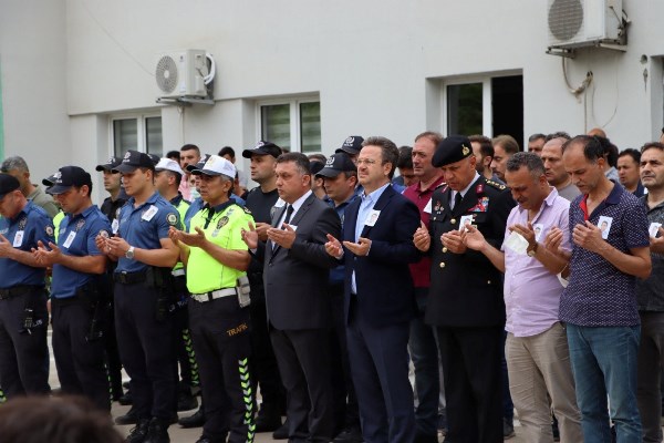 Trabzonlu polis memuru kalbine yenildi