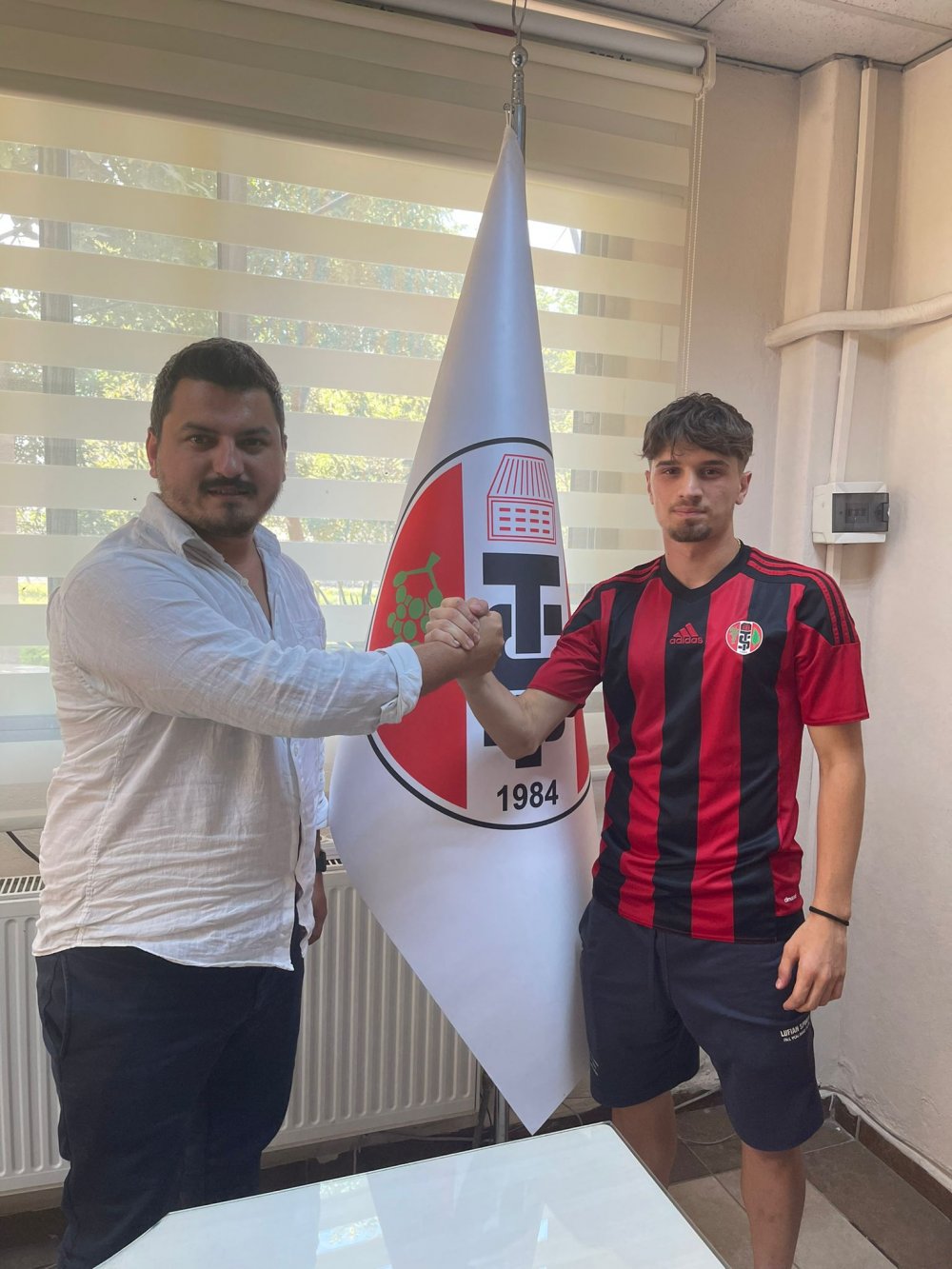 Trabzonsporlu Mustafa Köroğlu 3. Lige gitti
