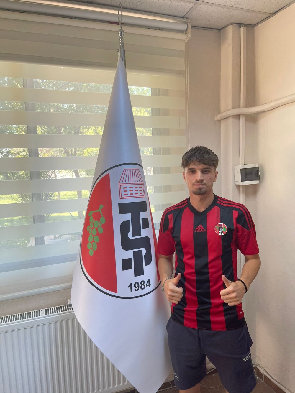 Trabzonsporlu Mustafa Köroğlu 3. Lige gitti