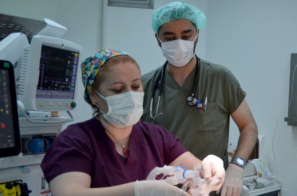 KTÜ Farabi Hastanesi'nde uygulanıyor! Prematüre ve yeni doğan bebekler için...