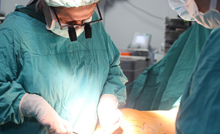 Otuz Yıldır Çektiği Varis Hastalığından, KTÜ Farabi Hastanesi’nde Uygulanan Operasyon ile Kurtuldu