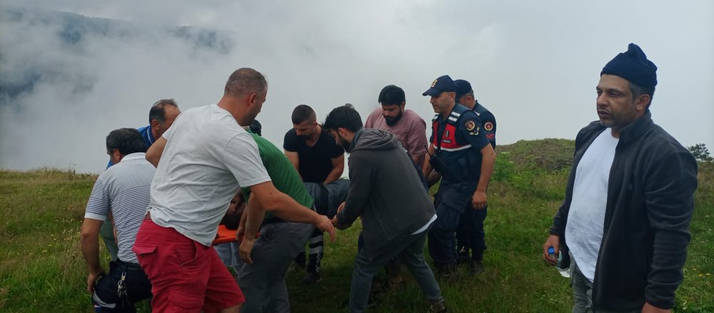 Trabzon’da uçuruma düşen turist için seferberlik