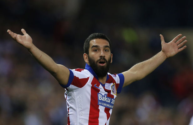 Arda Turan futbolu bıraktı!