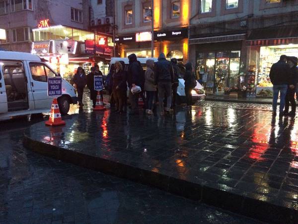 Trabzon'da yolcuların midibüs çilesi