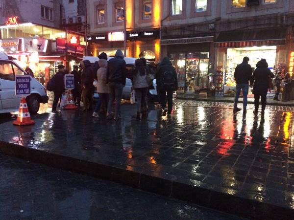Trabzon'da yolcuların midibüs çilesi