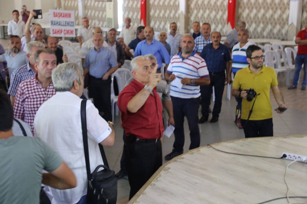 Araklı'da çöp tesisi toplantısında olaylar çıktı!