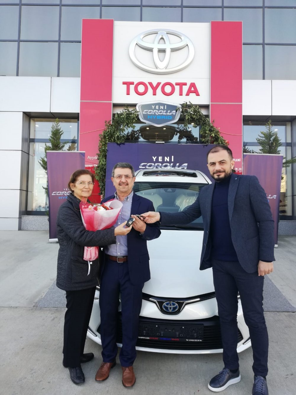 Yeni Corolla Trabzon'da ilk sahibini buldu