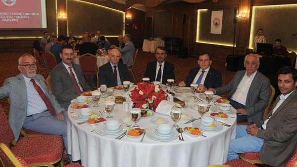 TTSO Trabzon Basını ile iftar yemeğinde bir araya geldi