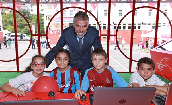 Kodlama seferberliğinin yeni durağı Trabzon oldu