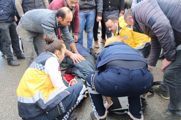 Trabzon Plakalı motosiklete çarptı - 1 yaralı