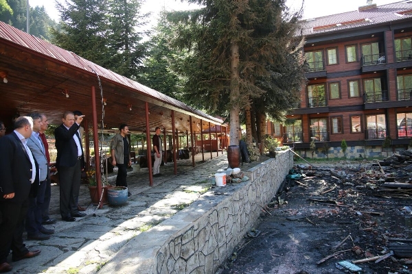 Vali Yavuz Uzungöl'de yangın çıkan otelde inceleme