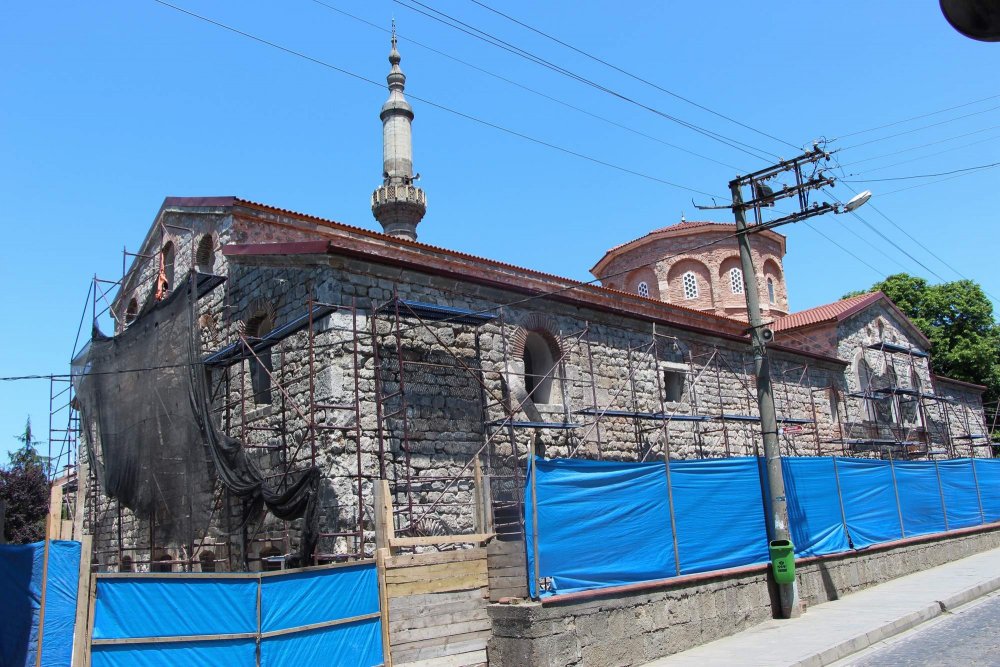 Trabzon'da Ortahisar Fatih Camisi'nin onarımı sürüyor 