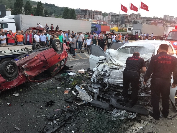 Trabzon'da feci trafik kazası!