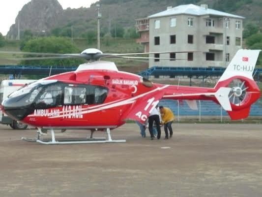 Trabzon'da ambulans helikopter 1560 saat havada kaldı