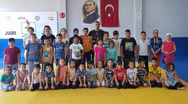 Trabzon'da yaz okulları cıvıl cıvıl