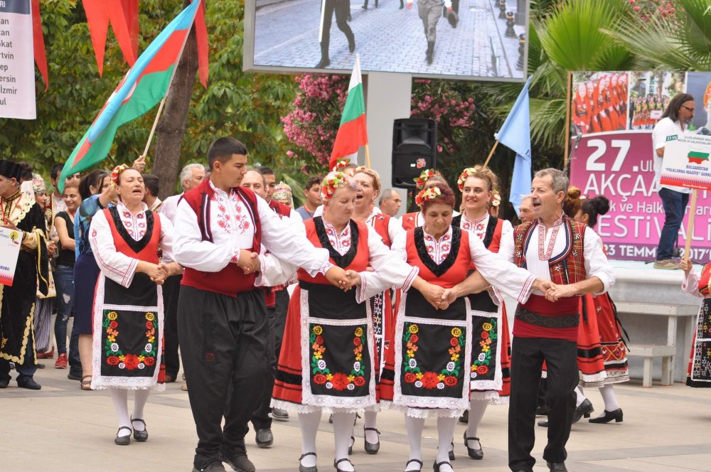 Trabzon'da Festival renkli görüntülere sahne oluyor
