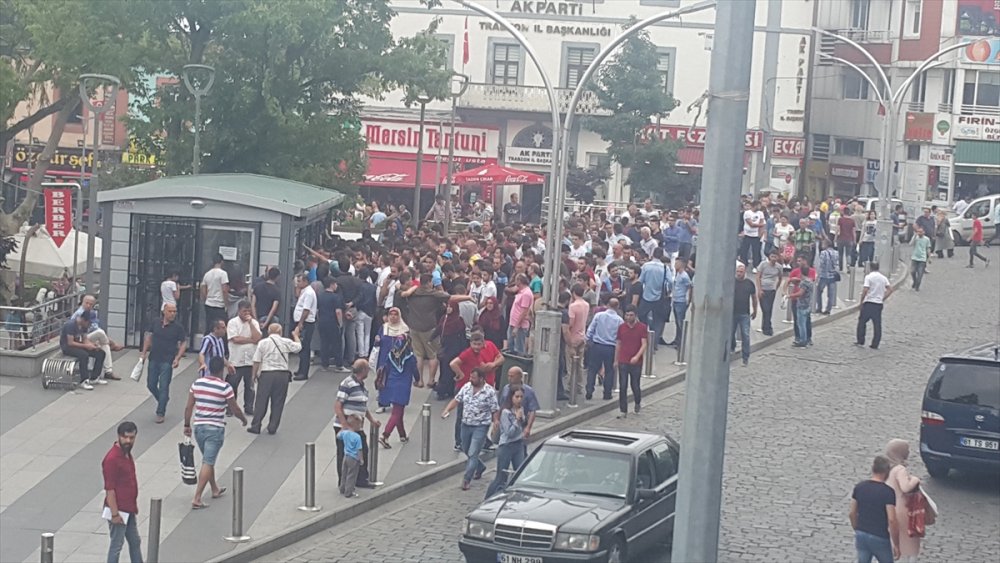 Trabzonspor-Alaves maçının biletlerine yoğun ilgi