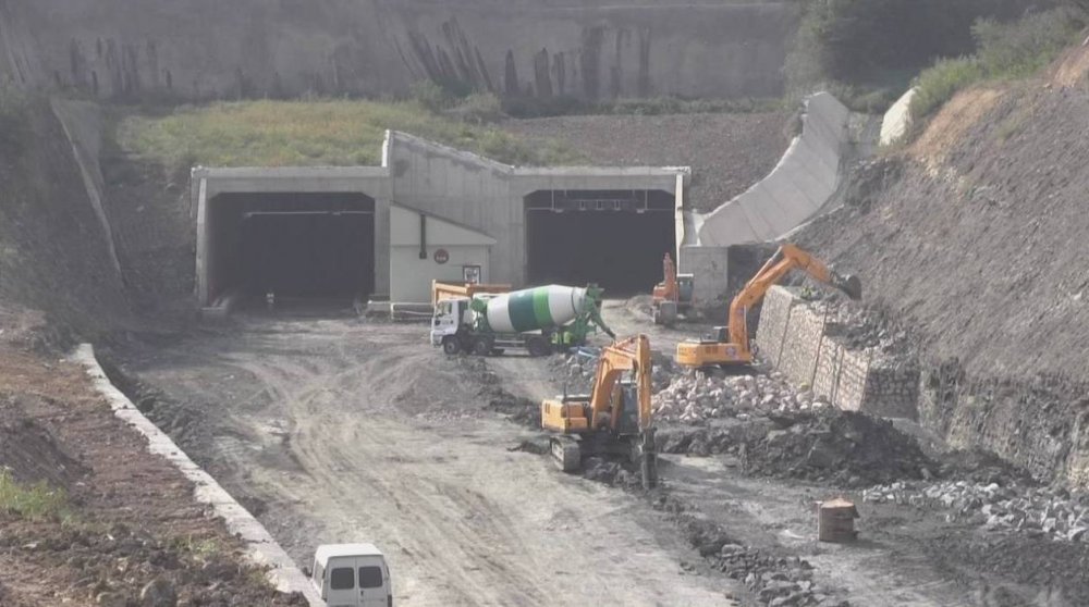 Karadeniz yoluna heyelan engeli... Bir türlü bitirilemiyor