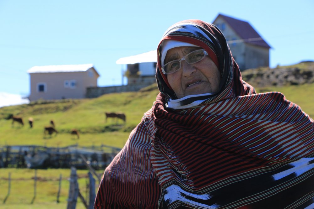 Trabzon'da yaylacılar yıkım nöbetinde
