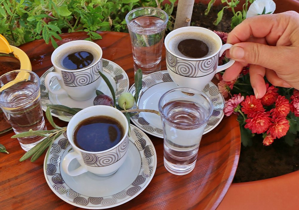 Bin derde deva zeytinin kahvesi de üretildi 