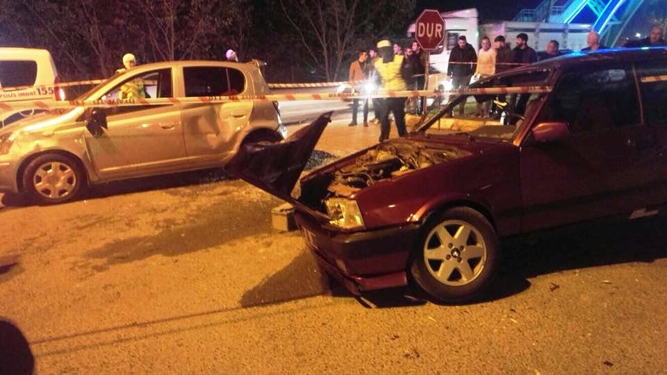 İki otomobil çarpıştı: 5 yaralı 