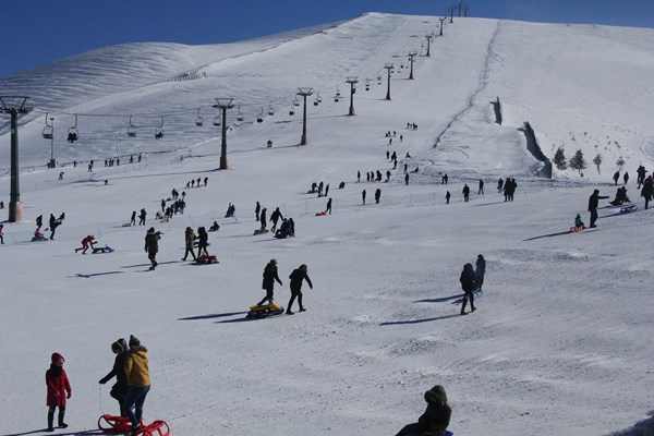 Tatilciler kayak merkezine koştu - Samsun haberleri