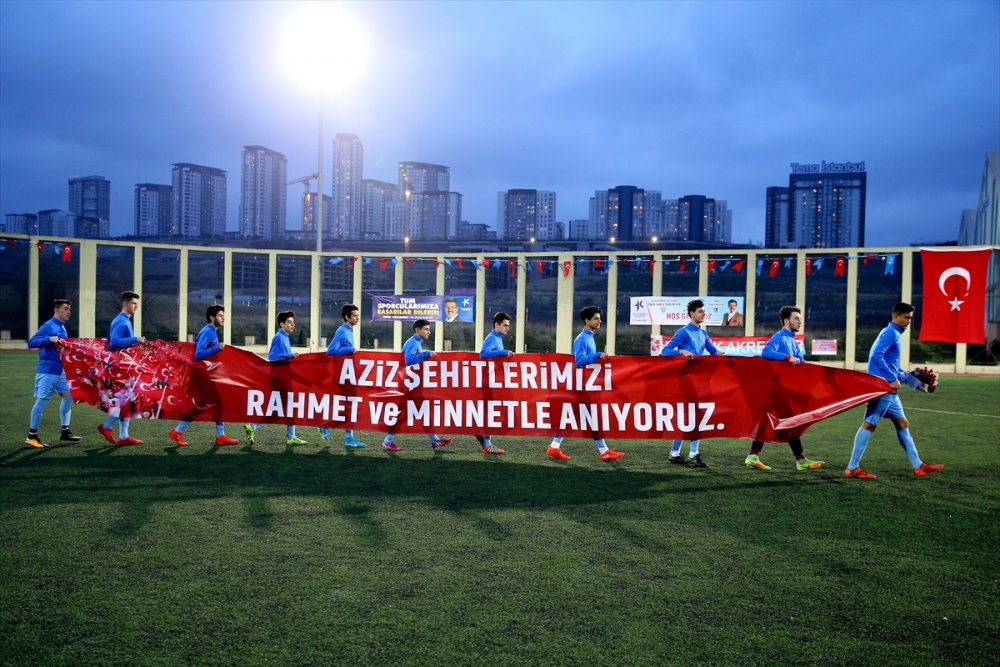 Trabzonspor dostluğu: Makedon ve Türk takımları karşılaştı