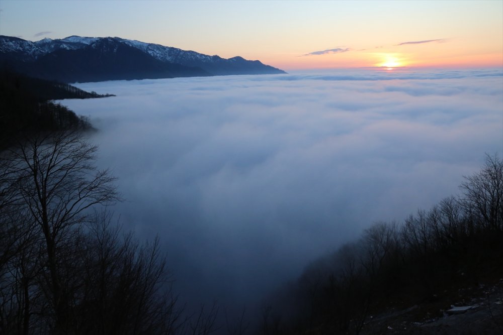Artvin'de bulutların üzerinde büyüleyen yolculuk