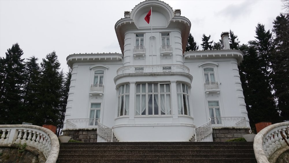 Trabzon'da Atatürk Köşkü ilgi görüyor