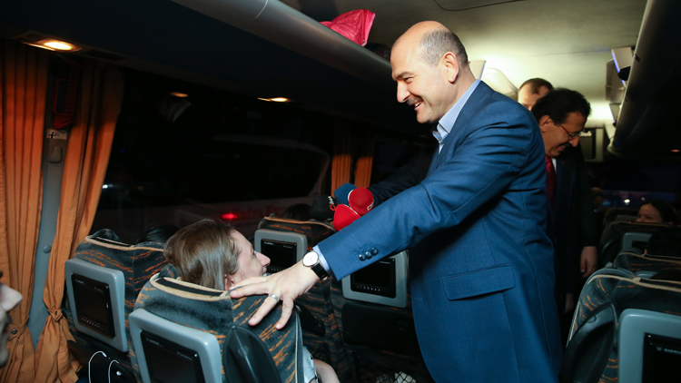 Bakan Soylu, trafik tedbirlerini denetledi