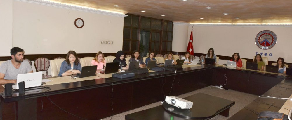 Trabzon'da "Geleceği Yazan Kadınlar Projesi" başladı