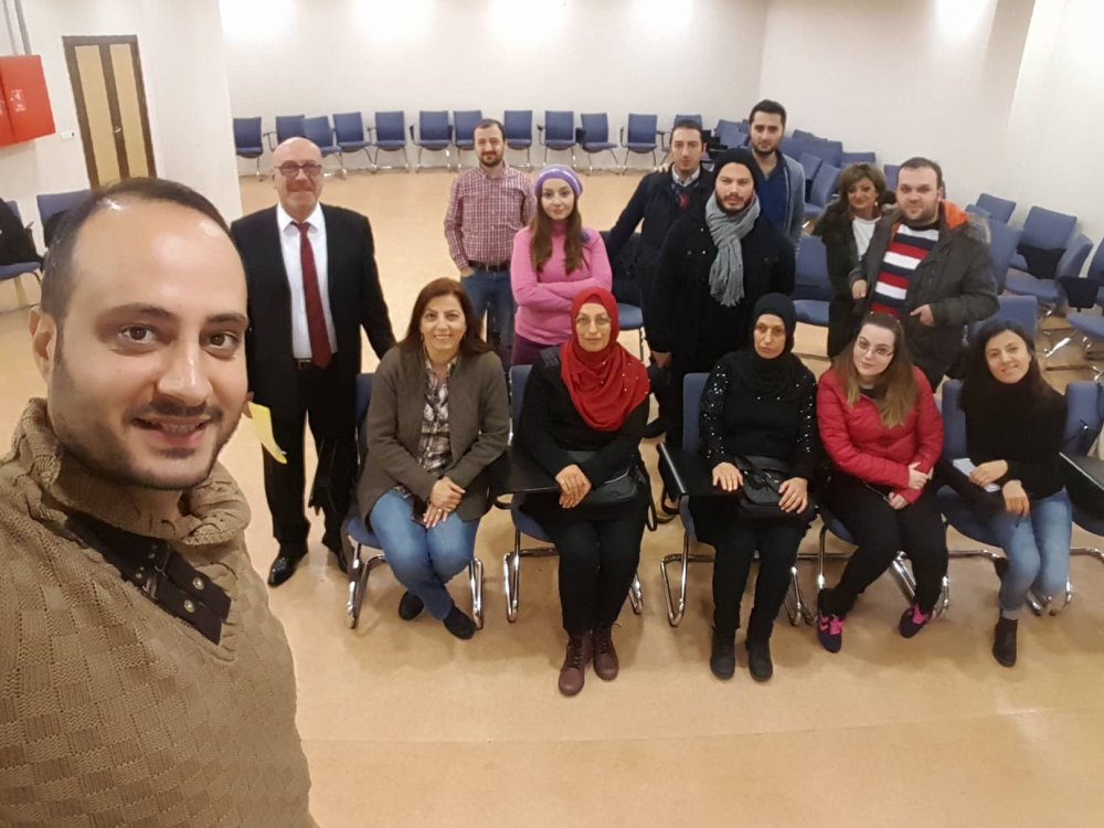 Trabzon'da gazeteci adaylarına web eğitimi 